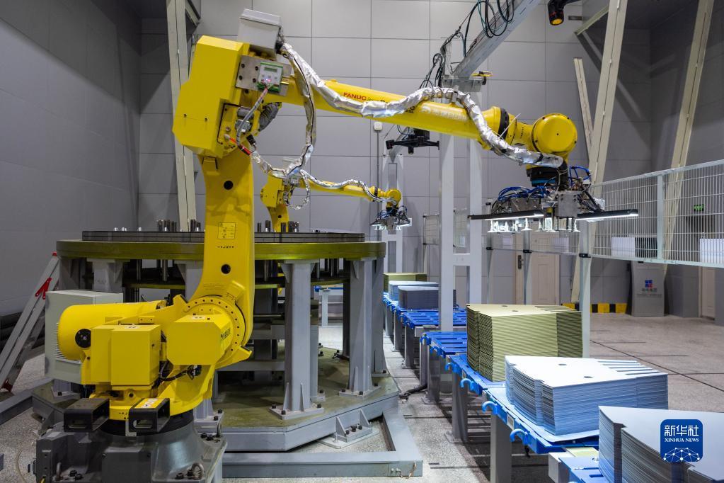 哈電集團:推進關鍵技術攻關 推動裝備制造業高質量發展