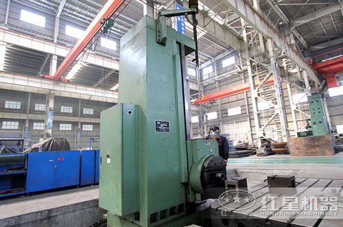 履帶式砂石粉碎機全力出擊,碎石效果驚人,報價是多少